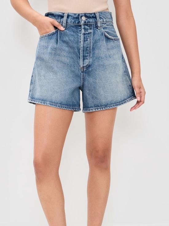 Agolde Pants - AGOLDE Lyonne Short Sz. 28 Color: Outbreak
